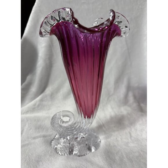 Vintage Handblown Cranberry Glass Cornucopia Vase with Ruffled Edge - Picture 4 of 10